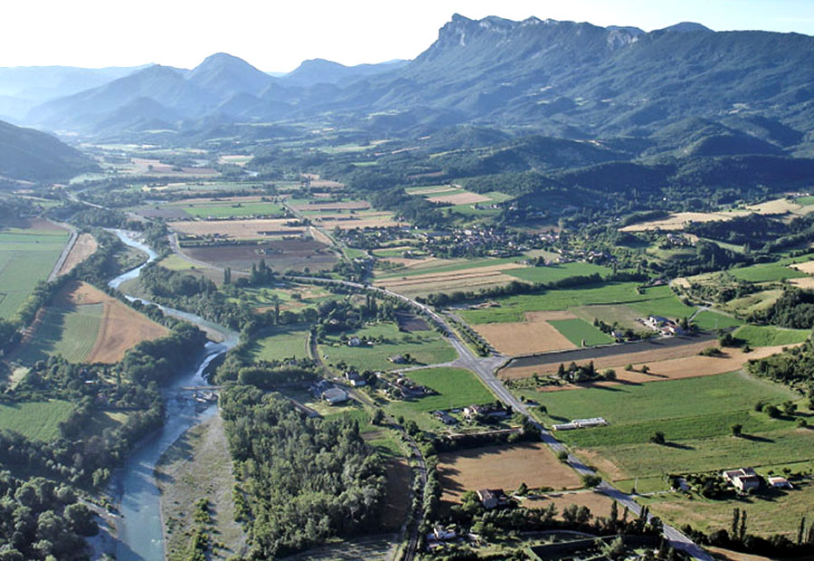 PERSPECTIVES DE L'IRRIGATION SUR LE BASSIN VERSANT DE LA DRÔME perspectives de l'irrigation pour le Bassin versant de la Drôme - UPVD